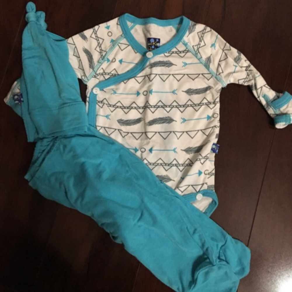 Kickee Kimono Set